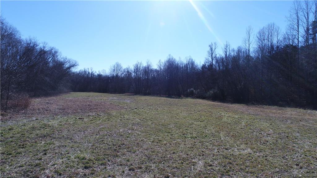 870 Beck Road Eden, NC 27288 - Photo 7 of 30 Gallery Image 7