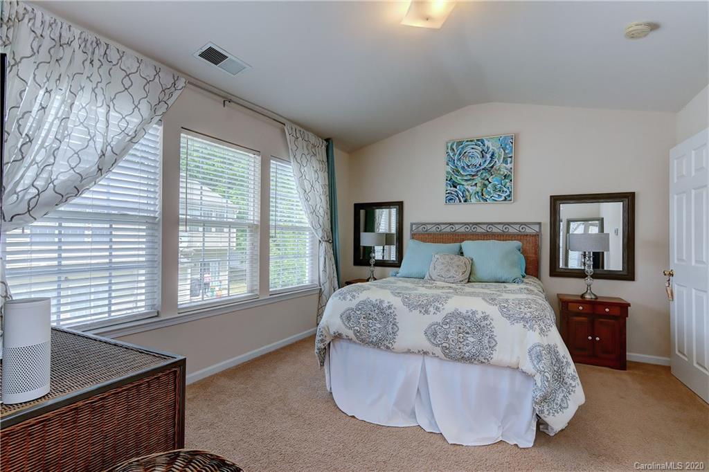 6742 Rothchild Drive Charlotte, NC 28270 - Photo 19 of 38