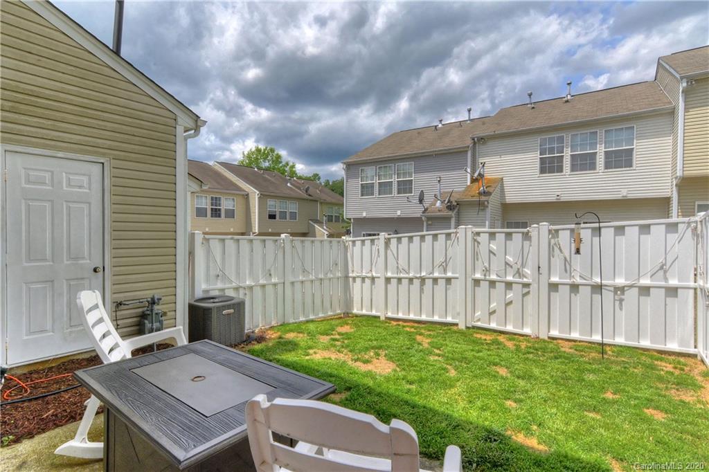 6742 Rothchild Drive Charlotte, NC 28270 - Photo 29 of 38