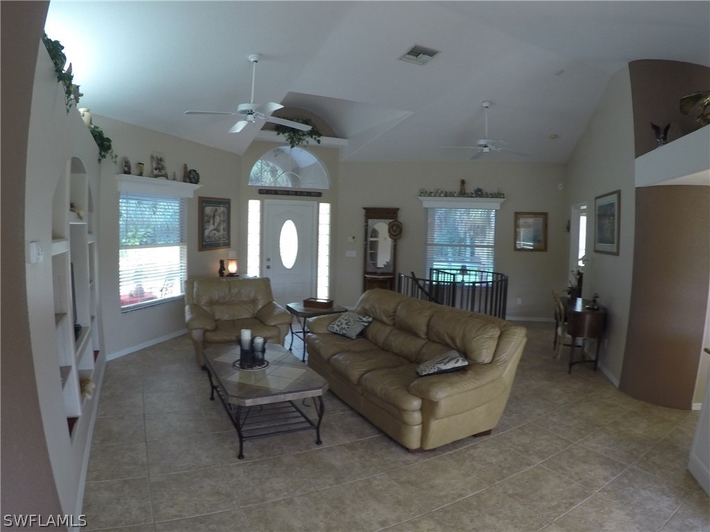 4733 Orange River Loop Road Fort Myers, FL 33905 - Photo 10 of 25 Gallery Image 10