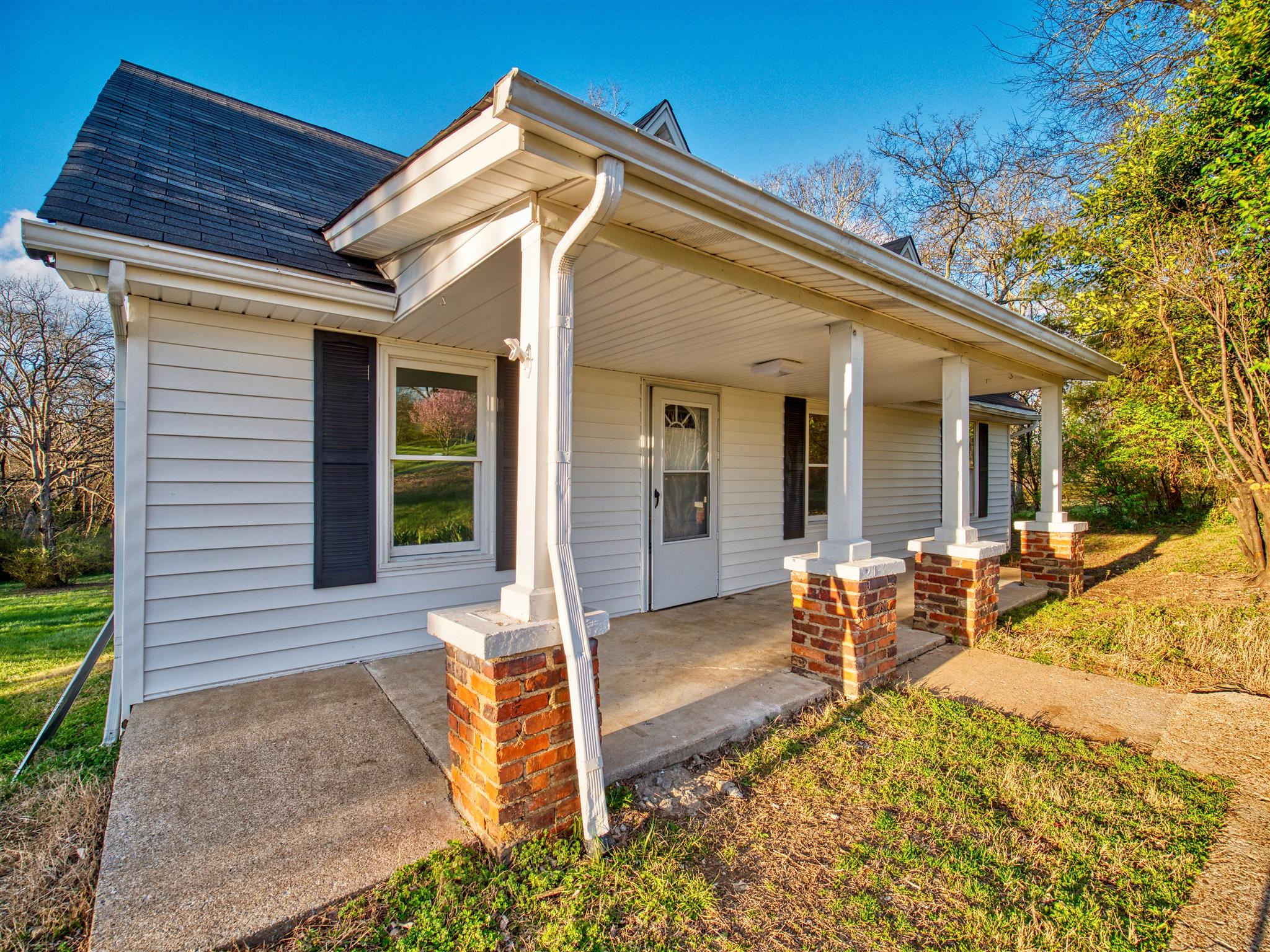 1543 Hudson Road Madison, TN 37115 - Photo 5 of 25 Gallery Image 5