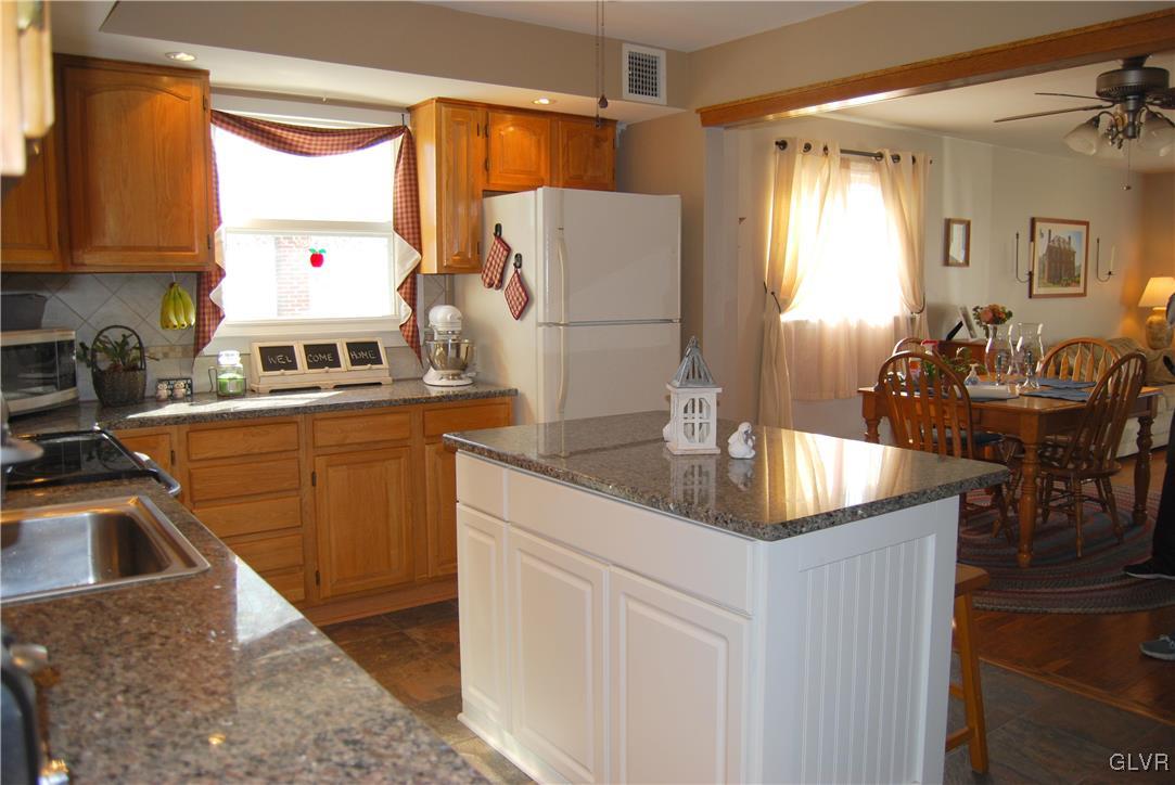 1329 Crestwood Road Bethlehem, PA 18018 - Photo 13 of 34 Gallery Image 13