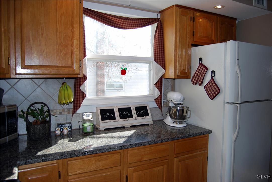 1329 Crestwood Road Bethlehem, PA 18018 - Photo 14 of 34 Gallery Image 14