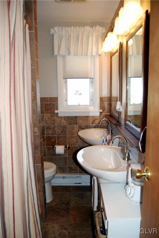 1329 Crestwood Road Bethlehem, PA 18018 - Photo 18 of 34 Gallery Image 18