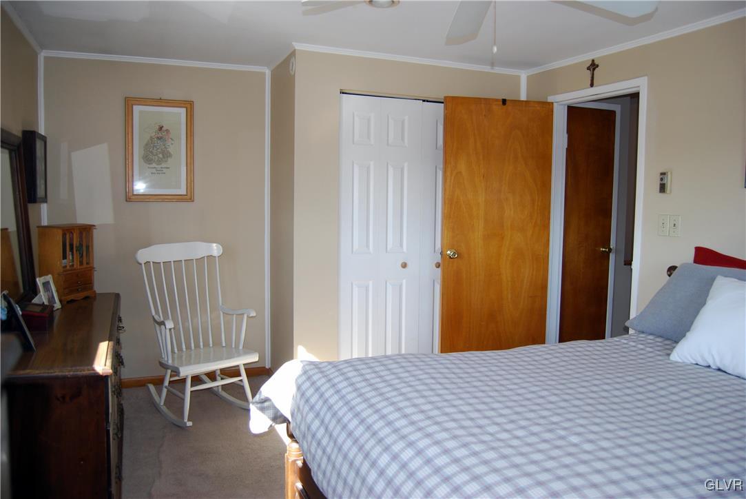 1329 Crestwood Road Bethlehem, PA 18018 - Photo 24 of 34 Gallery Image 24