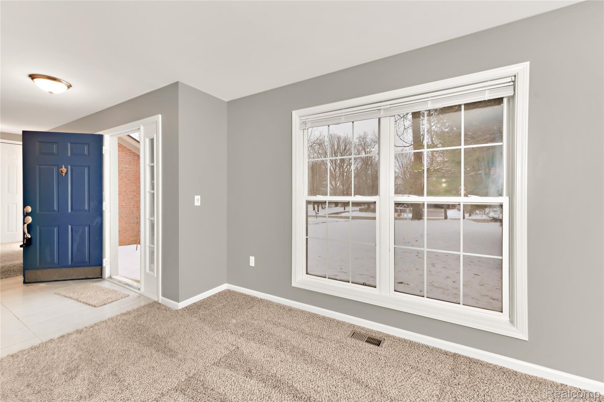 1099 Bloomer Road Rochester, MI 48307 - Photo 20 of 49 1099 Bloomer Rd - HD Drone Photography-20.jpg