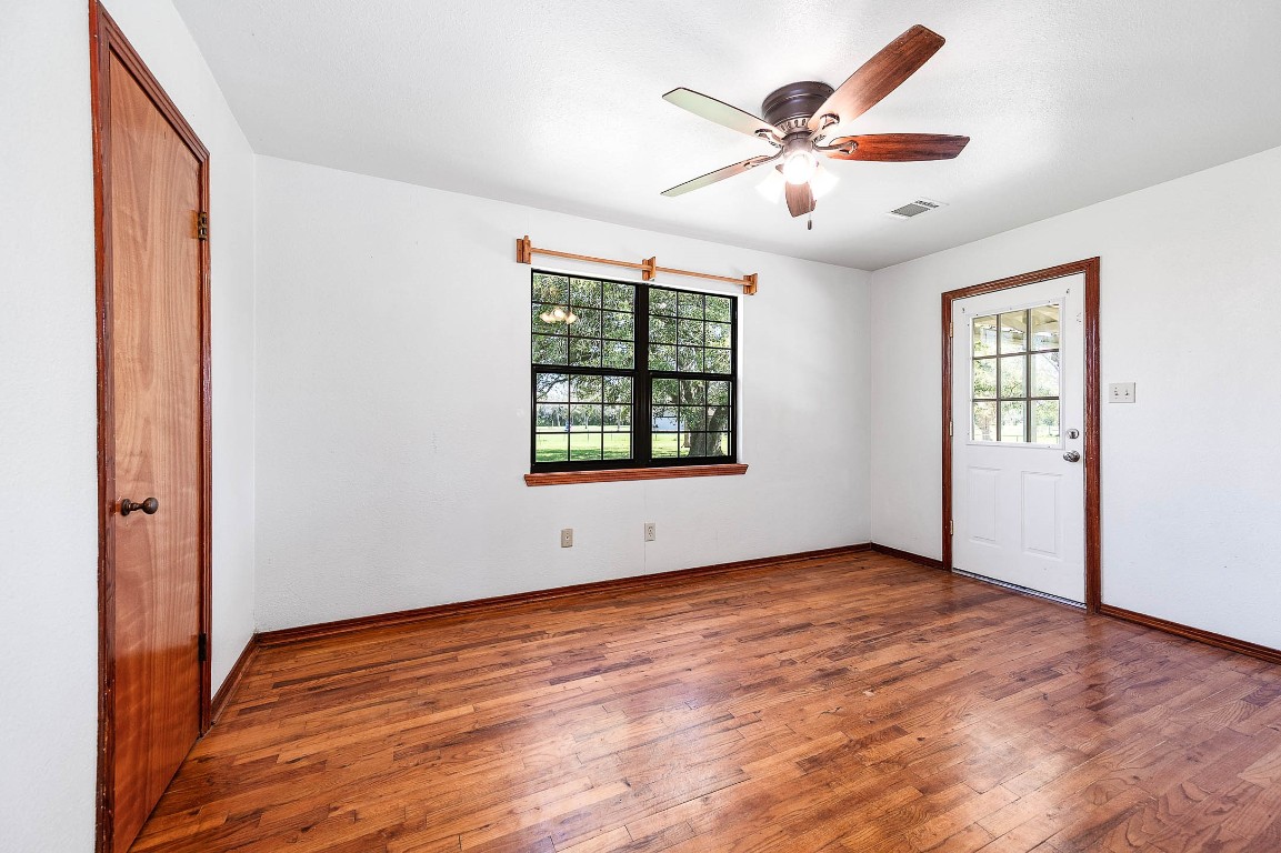 2474 Gates Road Alvin, TX 77511 - Photo 24 of 37 3RD BEDROOM/OFFICE