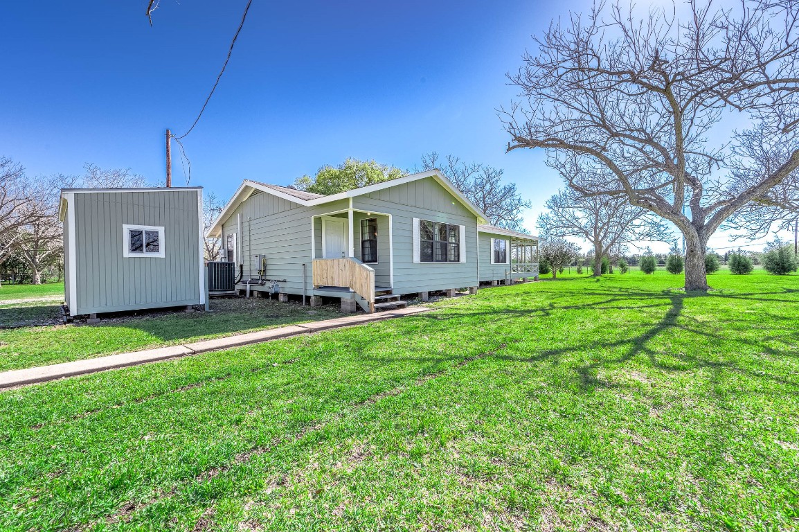 2474 Gates Road Alvin, TX 77511 - Photo 6 of 37 WE HAVE A STORAGE BUILDING FOR EXCESS BELONGINGS