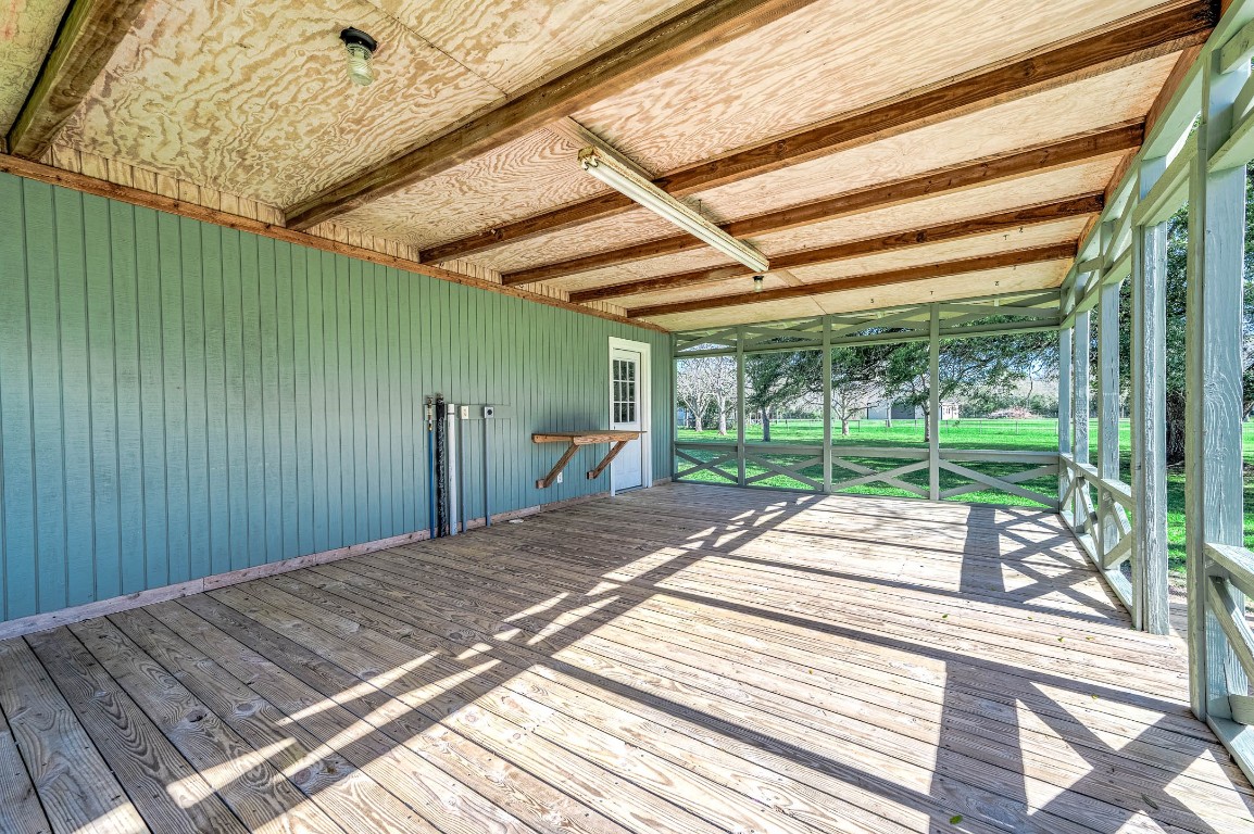 2474 Gates Road Alvin, TX 77511 - Photo 9 of 37 HOME EXTERIOR RECENTLY PAINTED