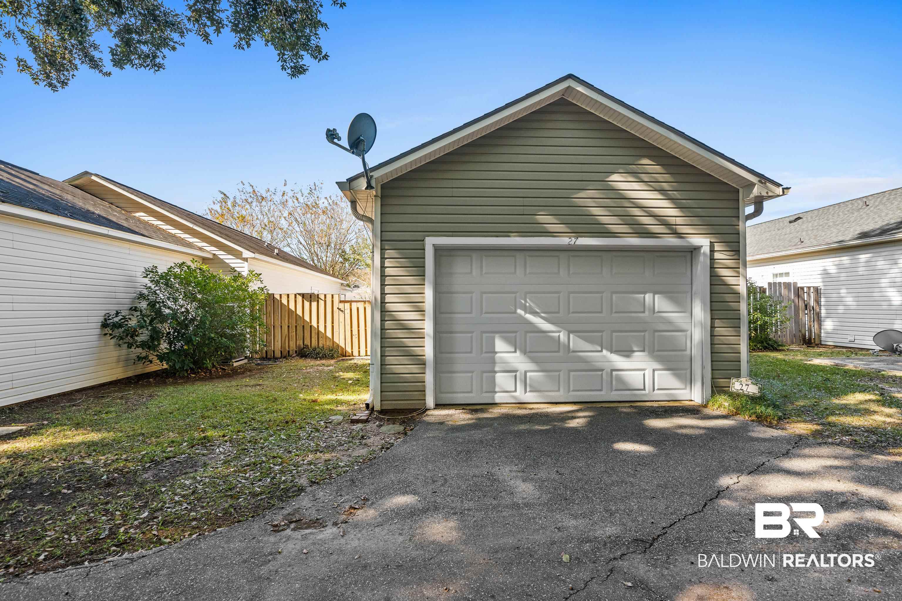 27 Cottage Drive Fairhope, AL 36532 - Photo 33 of 33 Detached garage with driveway