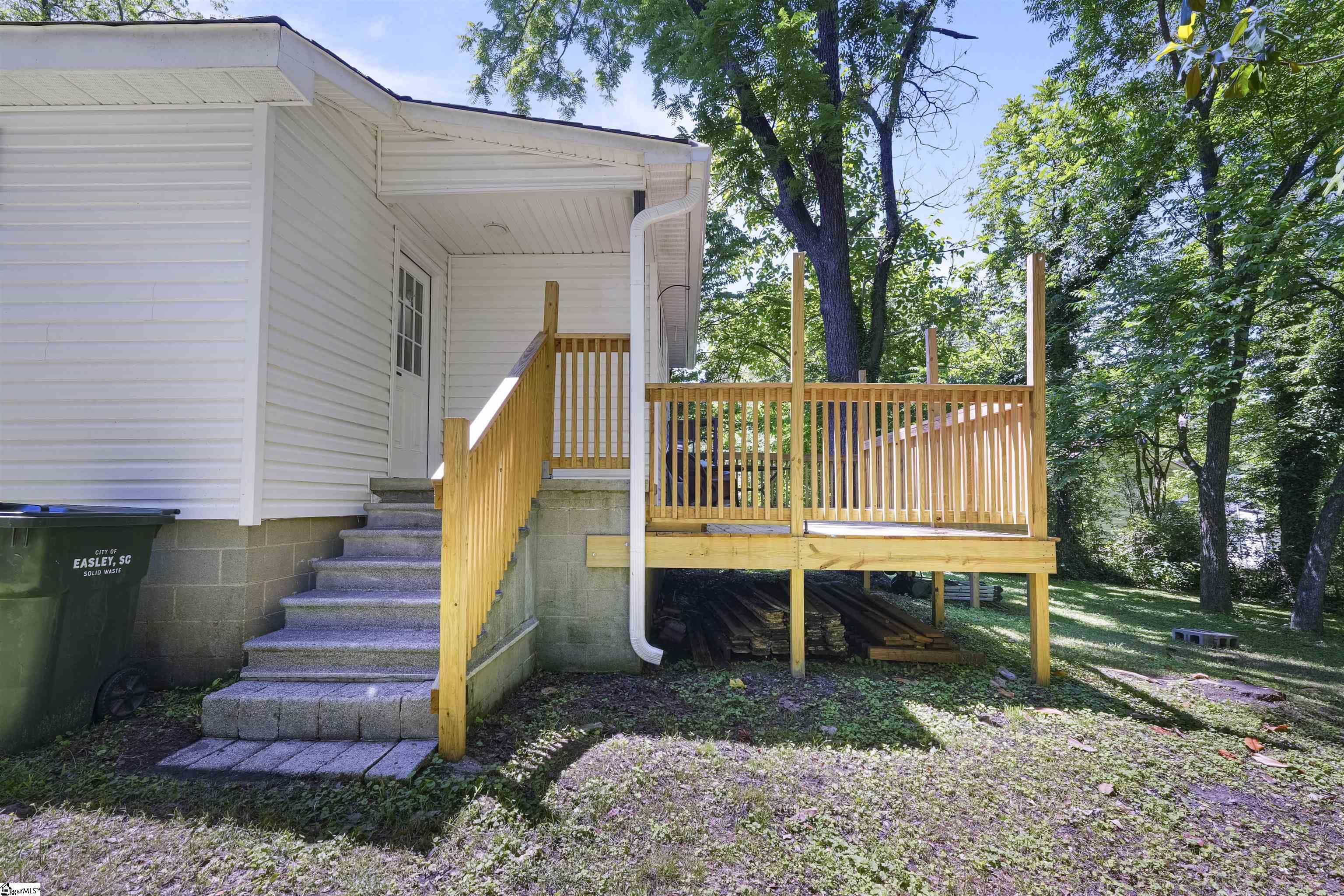 106 North 3rd Street Easley, SC 29640 - Photo 19 of 21