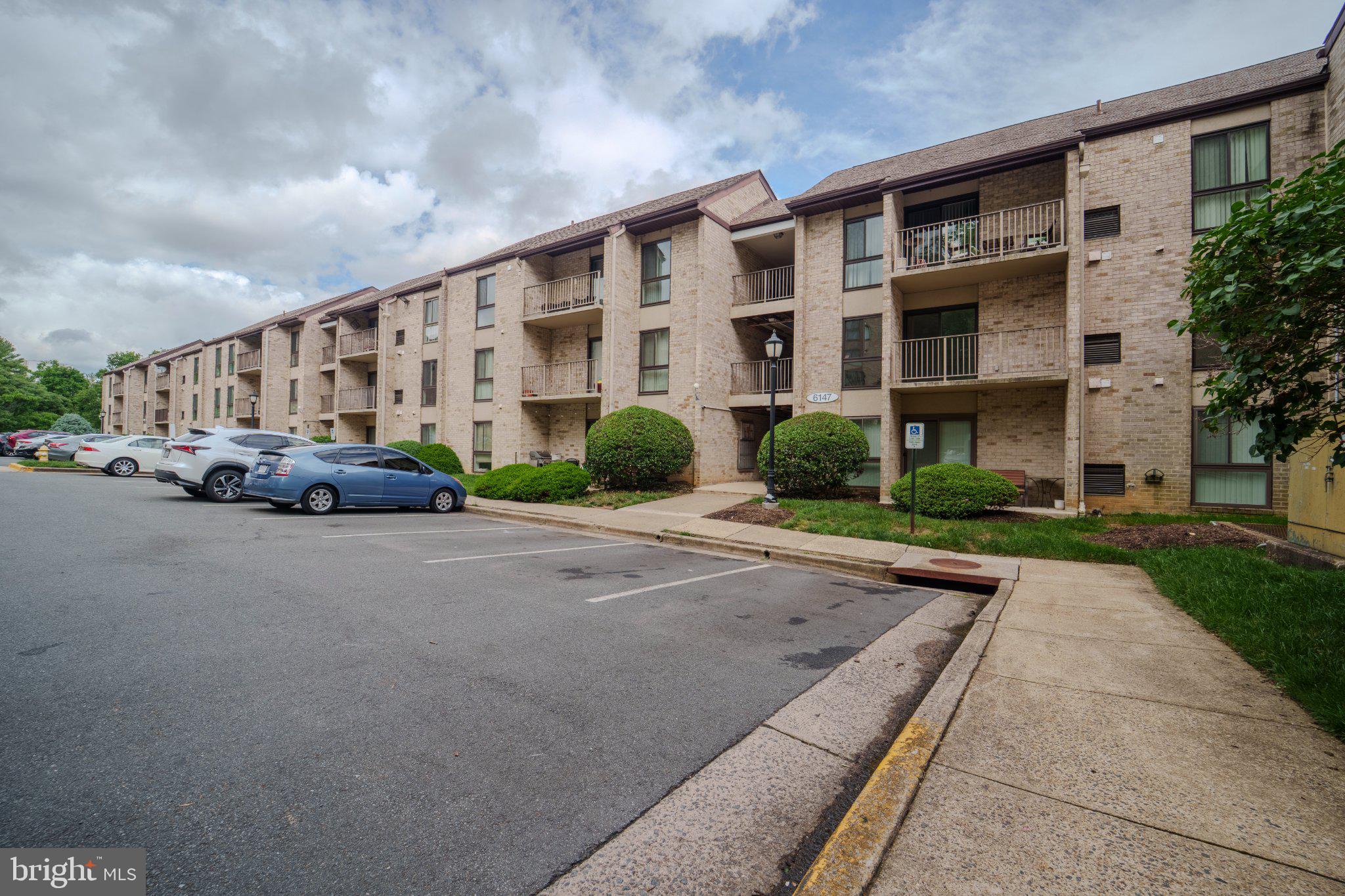 6147 Edsall Road, Unit N Alexandria, VA 22304 - Photo 27 of 28 Charming apartment complex exterior.