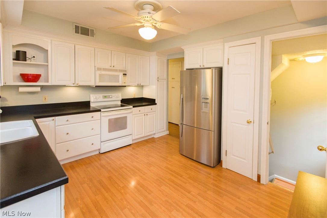 21864 Eaton Road Cleveland, OH 44126 - Photo 12 of 33 Gallery Image 12