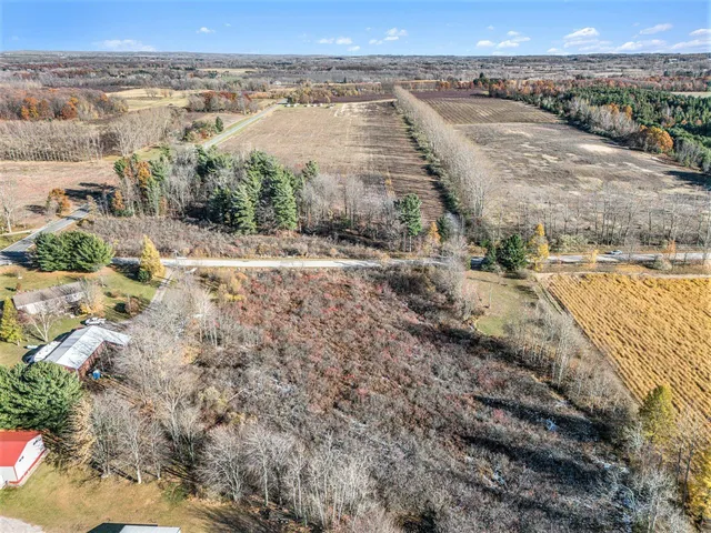 $75,000 | 2707 North 48th Avenue, Mears, MI 49436