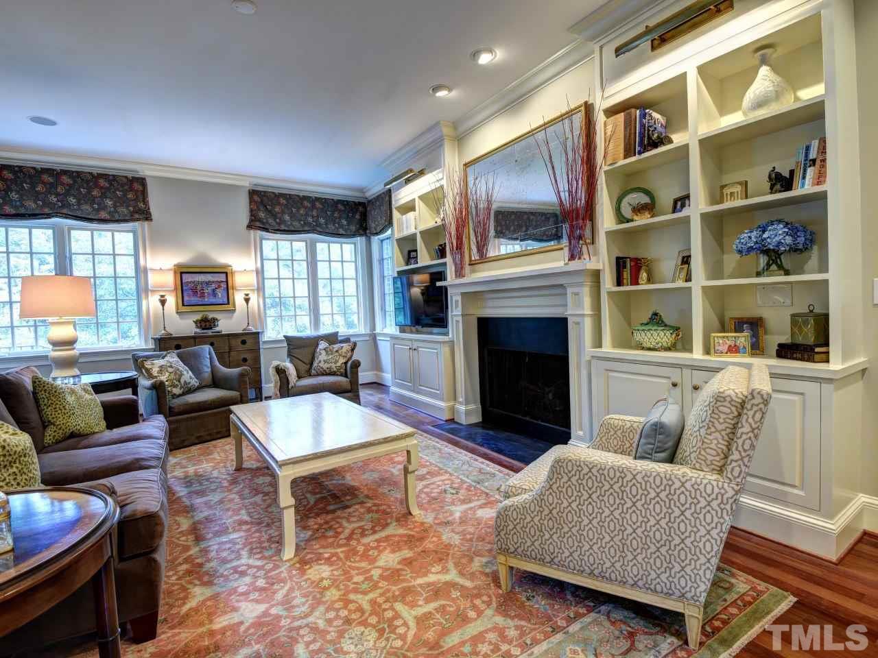 302 Marlowe Road Raleigh, NC 27609 - Photo 8 of 25 HUGE family room, Wall of windows.