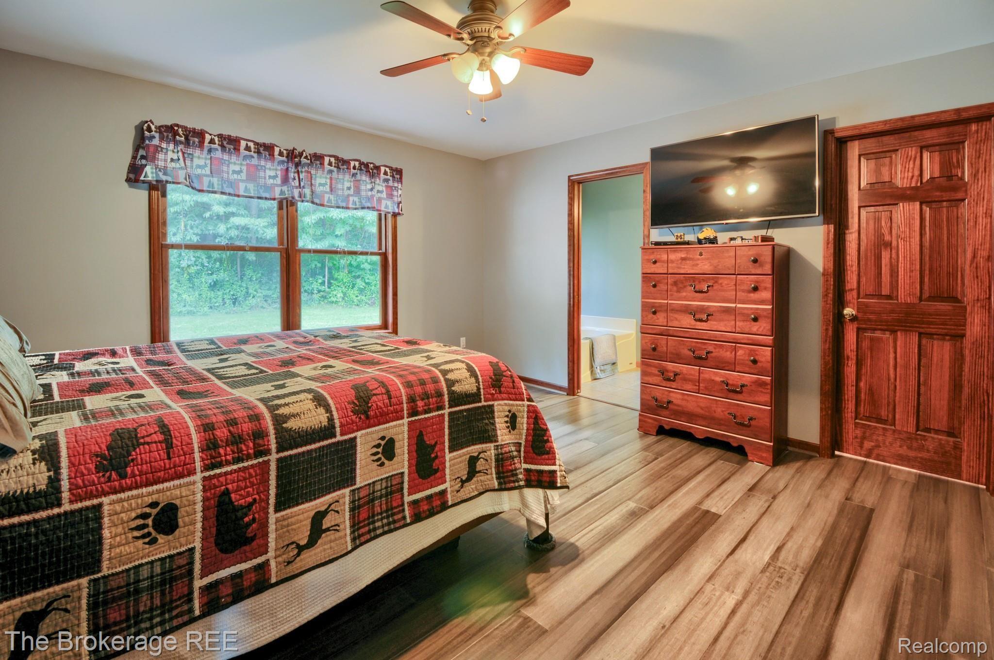 3277 Levalley Road Columbiaville, MI 48421 - Photo 33 of 44 SD3_6082-HDR(5).jpg