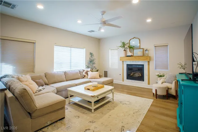 $4,400 | 11309 Jasper Grove Avenue, Las Vegas, NV 89138