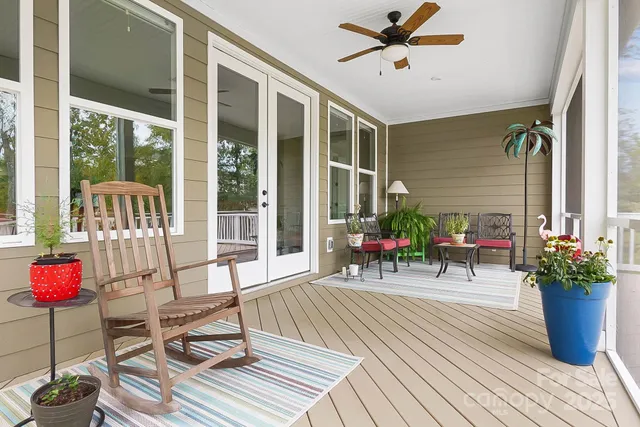a living room filled with furniture