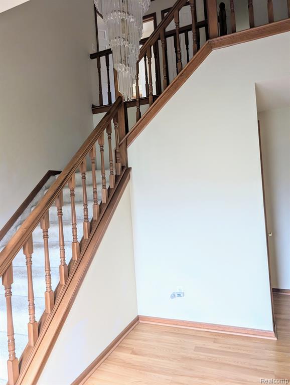 421 Buttercup Drive Rochester Hills, MI 48307 - Photo 6 of 21