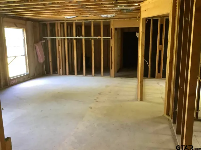 $200,000 | 610 Cr 4045 Cookville Tx 75558, Mount Pleasant, TX 75455