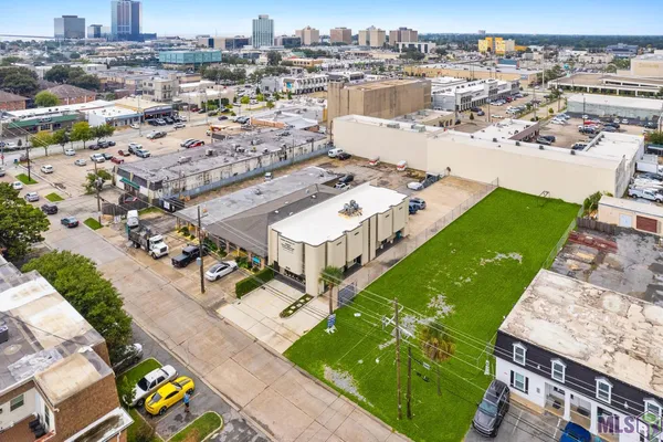 $365,000 | 0 Edenborn Avenue, Metairie, LA 70002