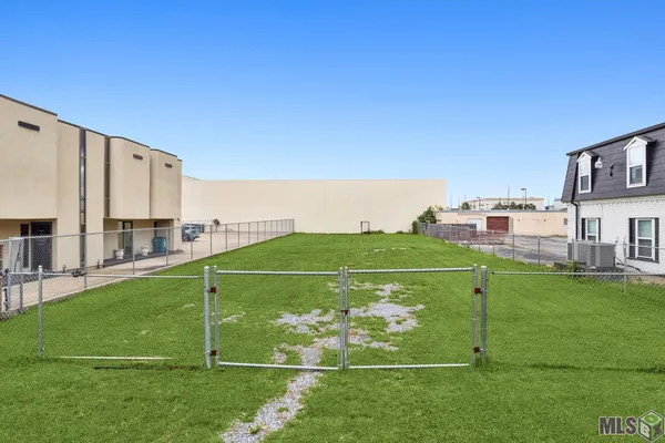 $365,000 | 0 Edenborn Avenue, Metairie, LA 70002