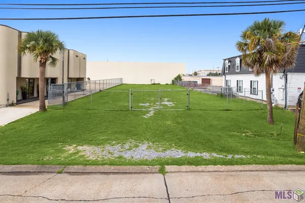 $365,000 | 0 Edenborn Avenue, Metairie, LA 70002