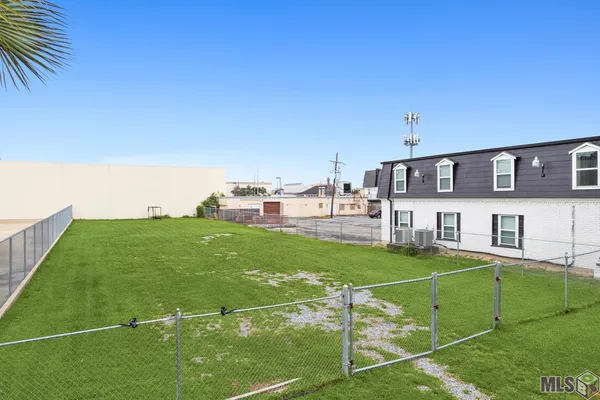 $365,000 | 0 Edenborn Avenue, Metairie, LA 70002