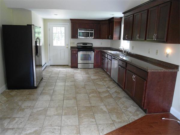 29 Turner Road Charlton, MA 01507 - Photo 8 of 23 Gallery Image 8