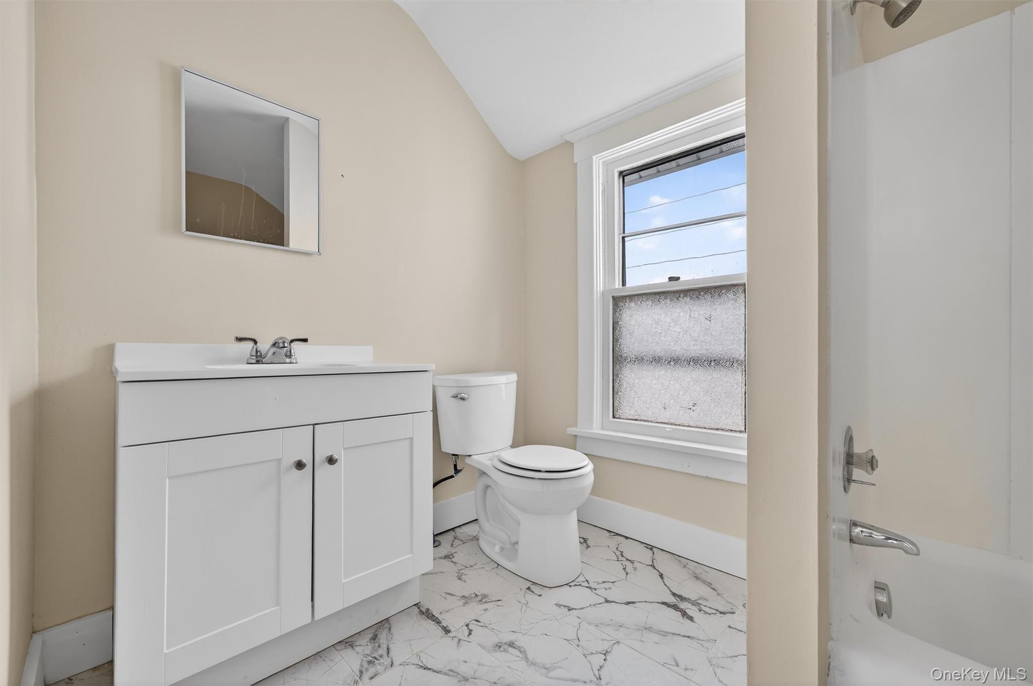 26 1/2 Ridge Street Middletown, NY 10940 - Photo 22 of 36