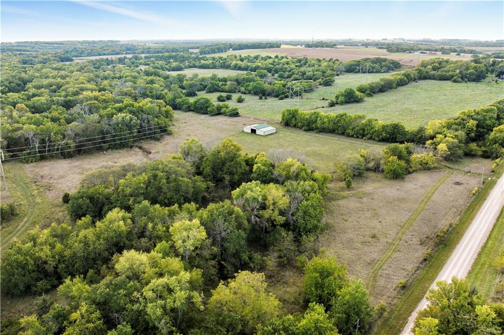 1369 North 550 Road Baldwin City, KS 66006 - Photo 20 of 31