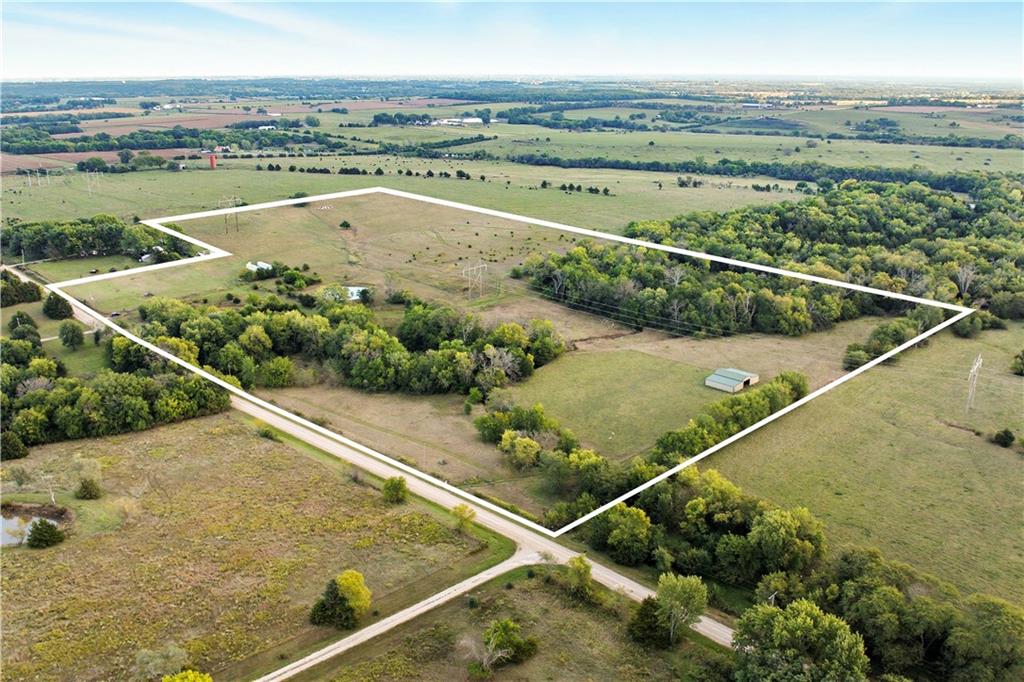 1369 North 550 Road Baldwin City, KS 66006 - Photo 21 of 31