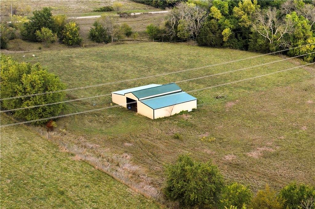 1369 North 550 Road Baldwin City, KS 66006 - Photo 23 of 31