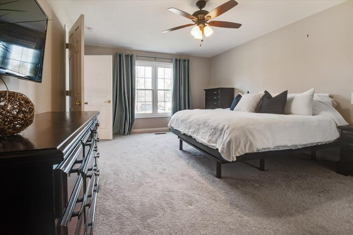 899 Surrey Ridge Cincinnati, OH 45245 - Photo 21 of 40 Gallery Image 21