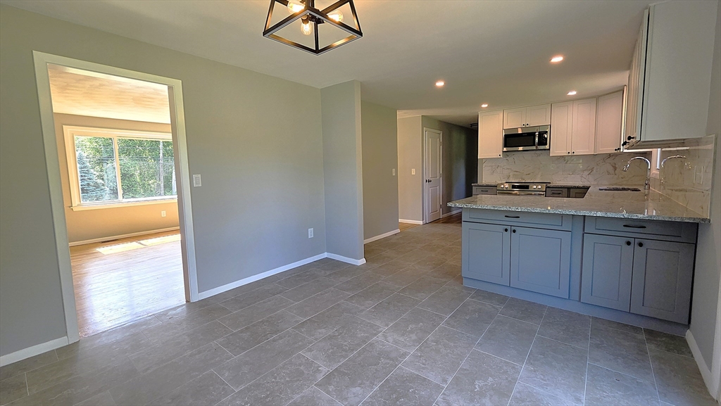 62 Millville Road Mendon, MA 01756 - Photo 9 of 32