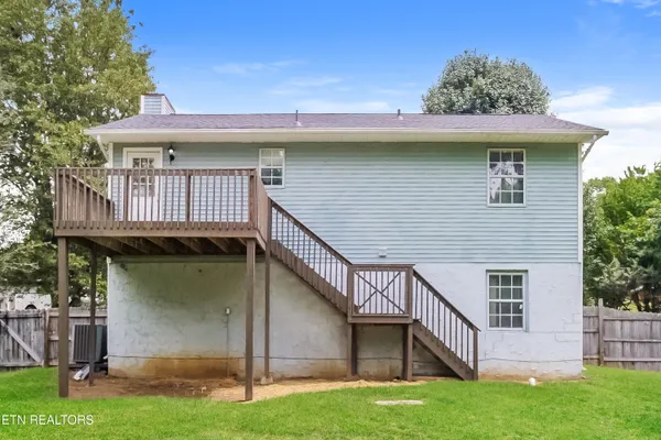 $1,945 | 5821 Whisper Wood Road, Knoxville, TN 37918