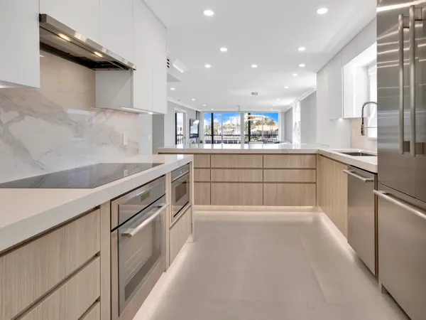 $4,000 | 1 Harbourside Drive, Unit 2207, Delray Beach, FL 33483