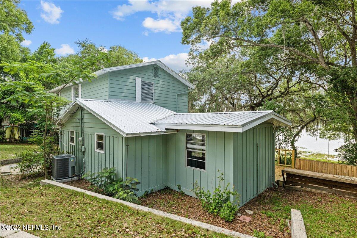 7841 Twin Lakes Road Keystone Heights, FL 32656 - Photo 1 of 29 04-JWLeePhoto-4765