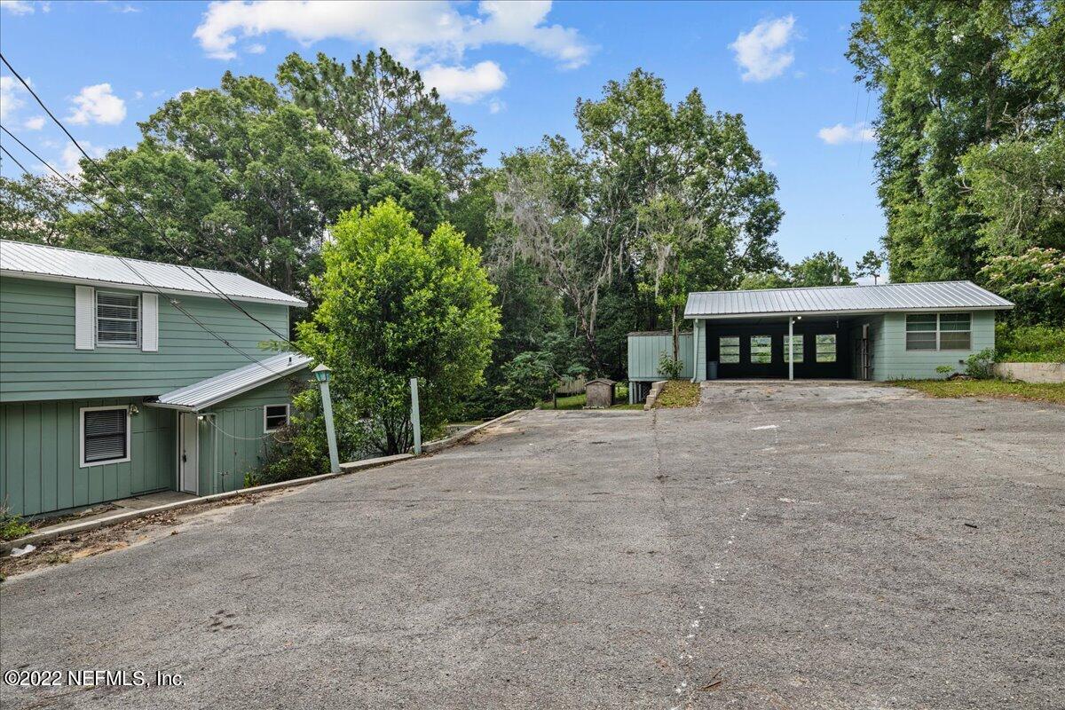 7841 Twin Lakes Road Keystone Heights, FL 32656 - Photo 3 of 29 02-JWLeePhoto-4759