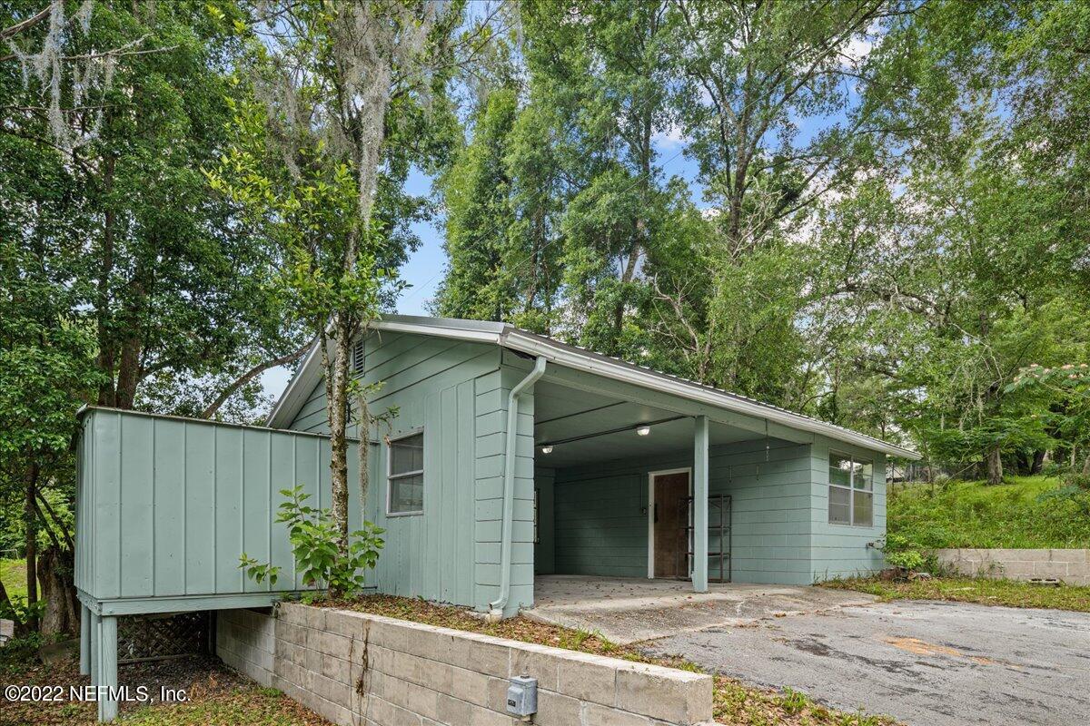 7841 Twin Lakes Road Keystone Heights, FL 32656 - Photo 4 of 29 03-JWLeePhoto-4762