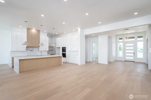 $1,149,950 | 6773 Road E Northeast, Moses Lake, WA 98837