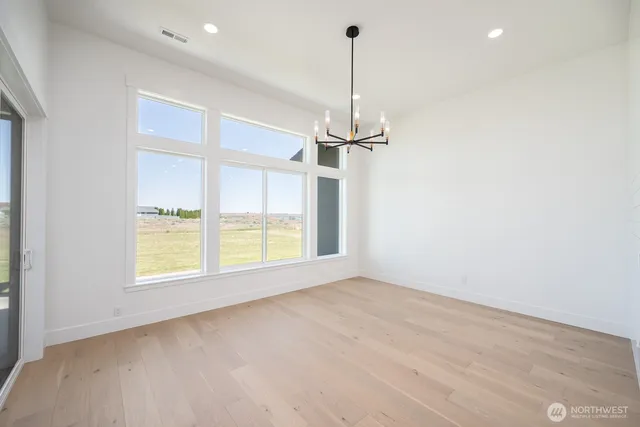 $1,149,950 | 6773 Road E Northeast, Moses Lake, WA 98837