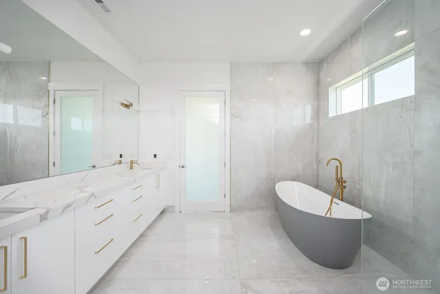 $1,149,950 | 6773 Road E Northeast, Moses Lake, WA 98837