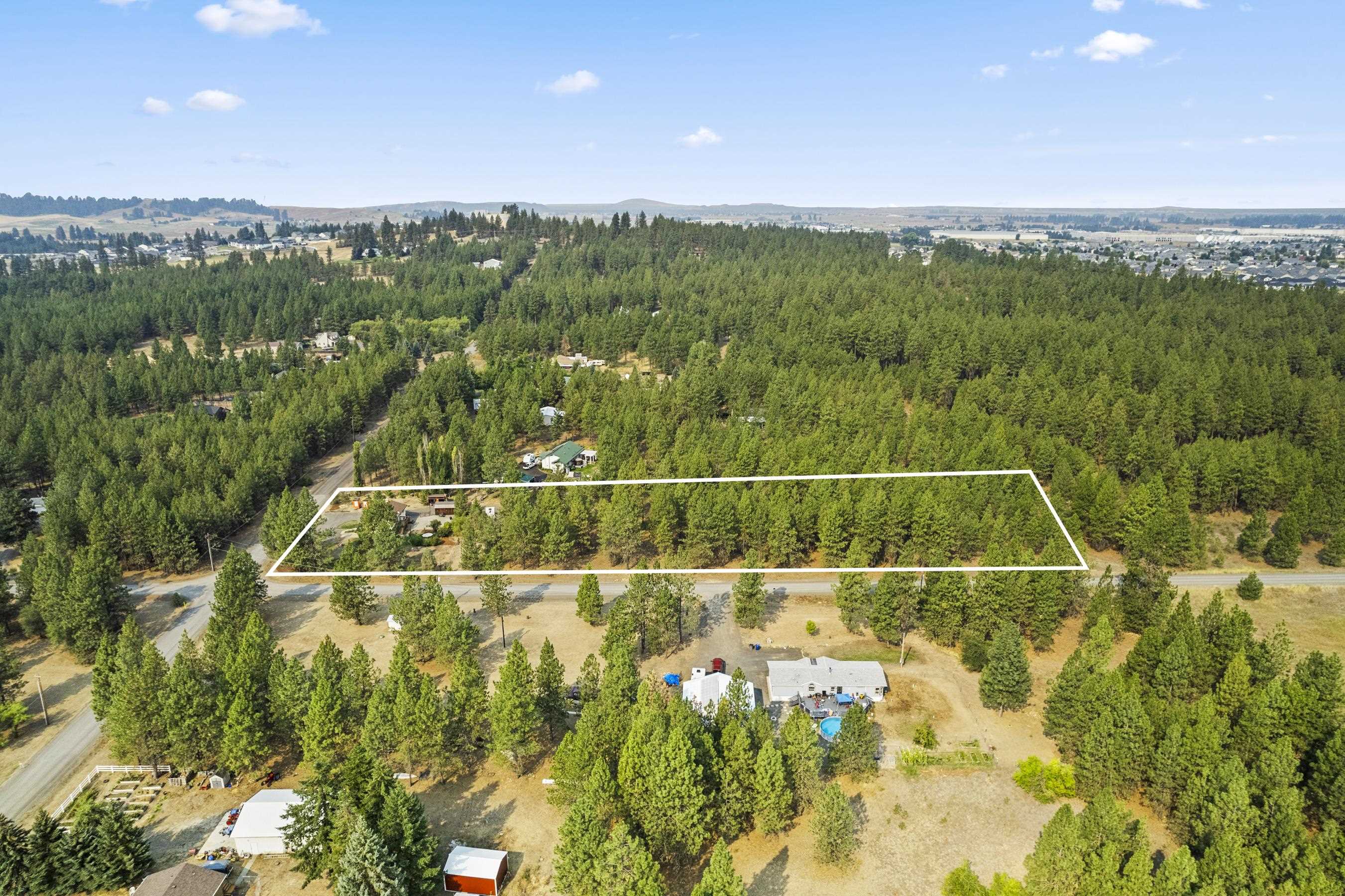 8408 West White Road Cheney, WA 99004 - Photo 8 of 49