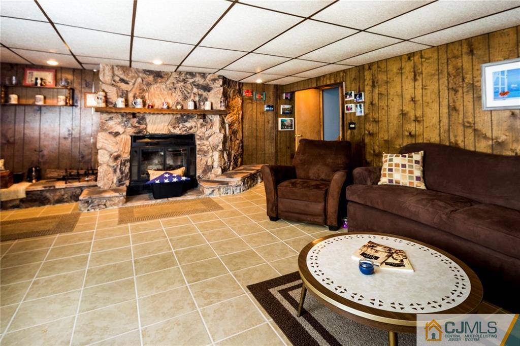 309 Amboy Road Old Bridge, NJ 07747 - Photo 16 of 25 Gallery Image 16