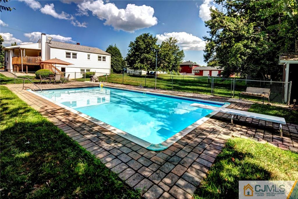 309 Amboy Road Old Bridge, NJ 07747 - Photo 23 of 25 Gallery Image 23