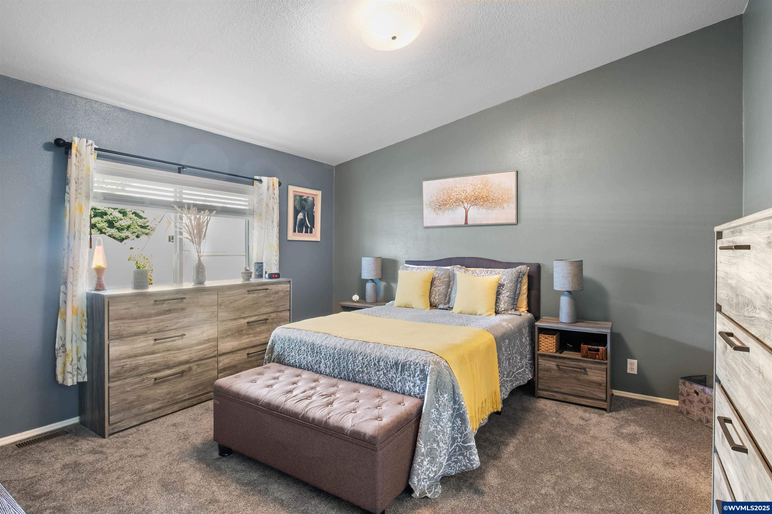 5422 Portland Road Northeast, Unit 22 Salem, OR 97305 - Photo 12 of 40