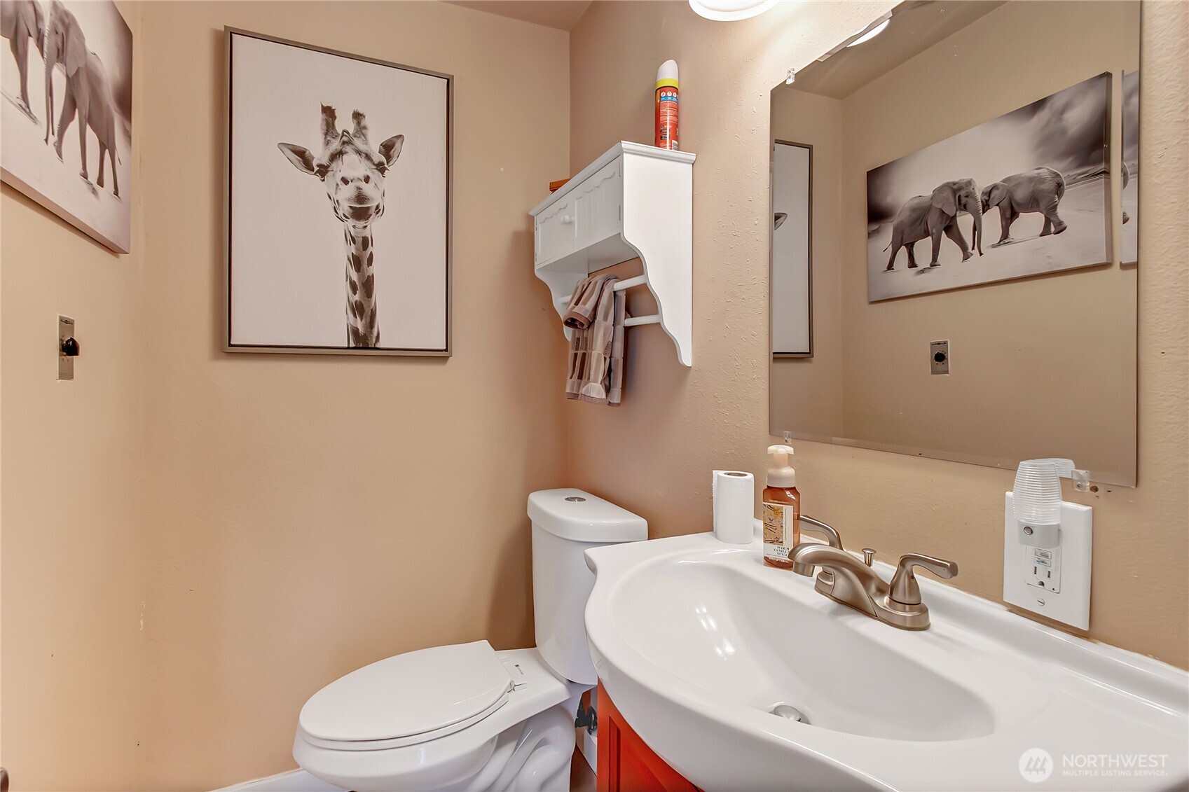 6123 Fairlawn Road Southwest Lakewood, WA 98499 - Photo 7 of 22 Gallery Image 7