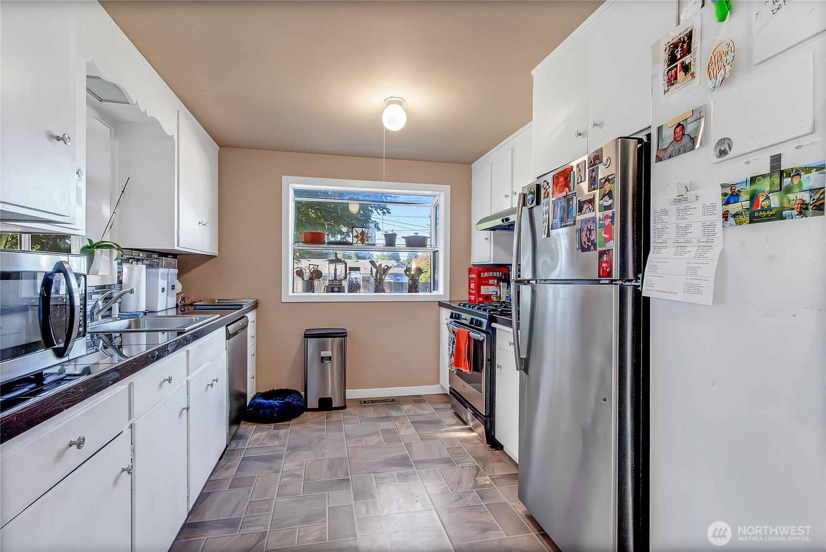 6123 Fairlawn Road Southwest Lakewood, WA 98499 - Photo 10 of 22 Gallery Image 10