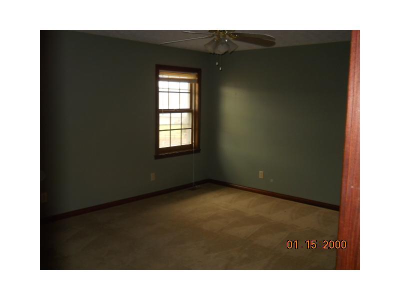 4205 Egbert Road Martinsville, IN 46151 - Photo 7 of 9 Gallery Image 7